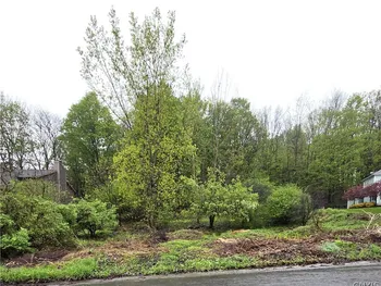 Property at 4984 Cornish Heights Parkway, Onondaga, NY 13215