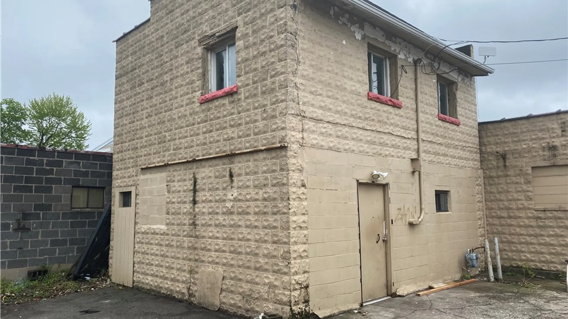 Property at 1472 N Clinton Avenue, Rochester, NY 14621 36
