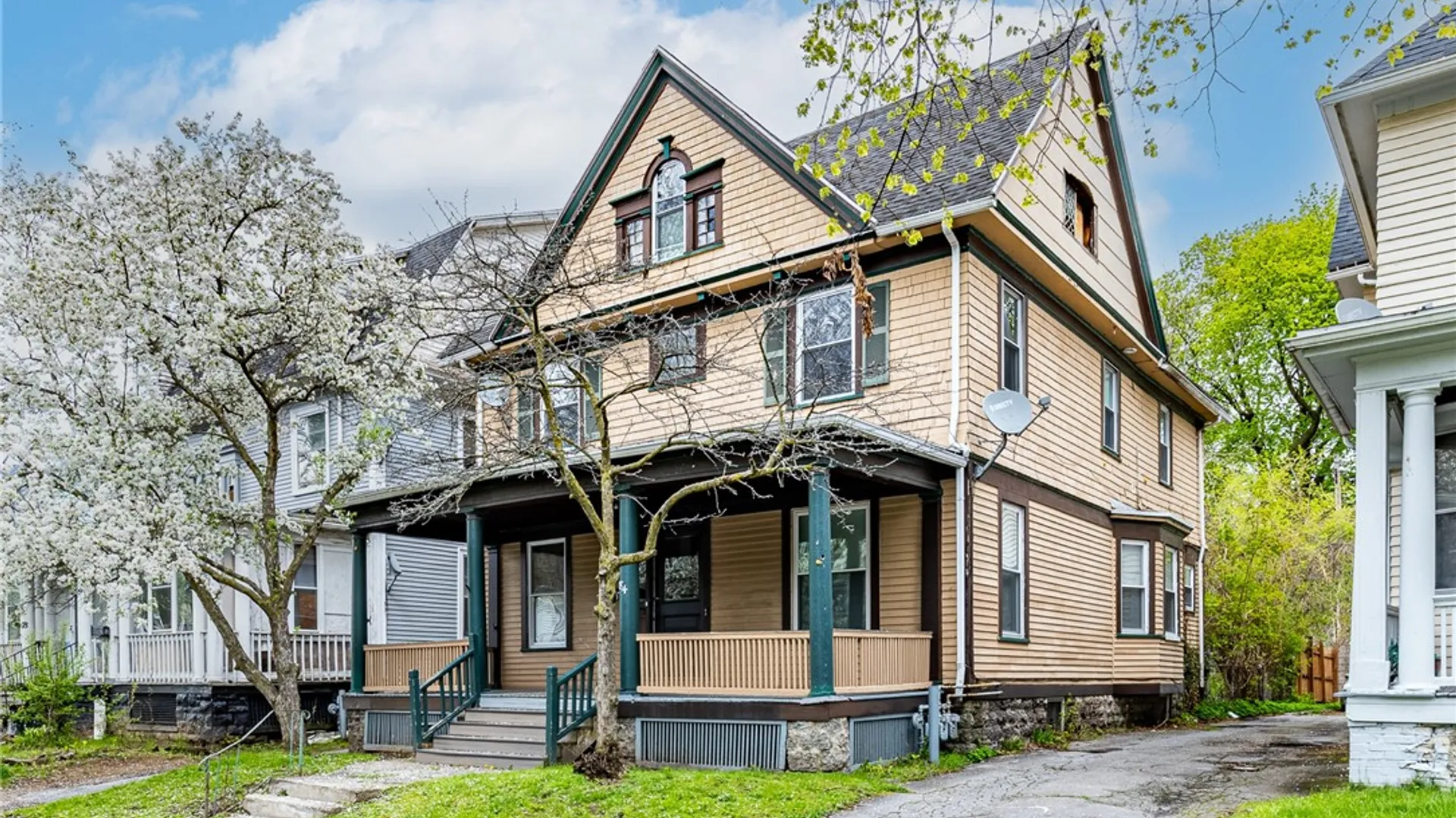 Property at 184 Wellington Avenue, Rochester, NY 14611 3