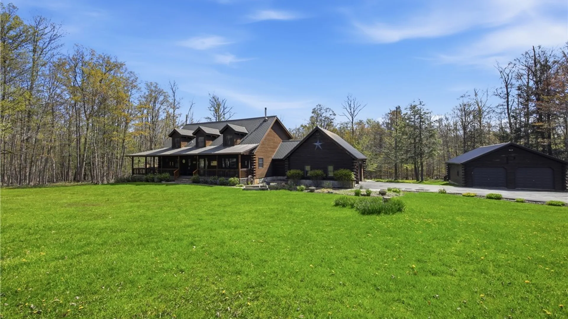 Property at 23 Cherrywood, Holland, NY 14080 2