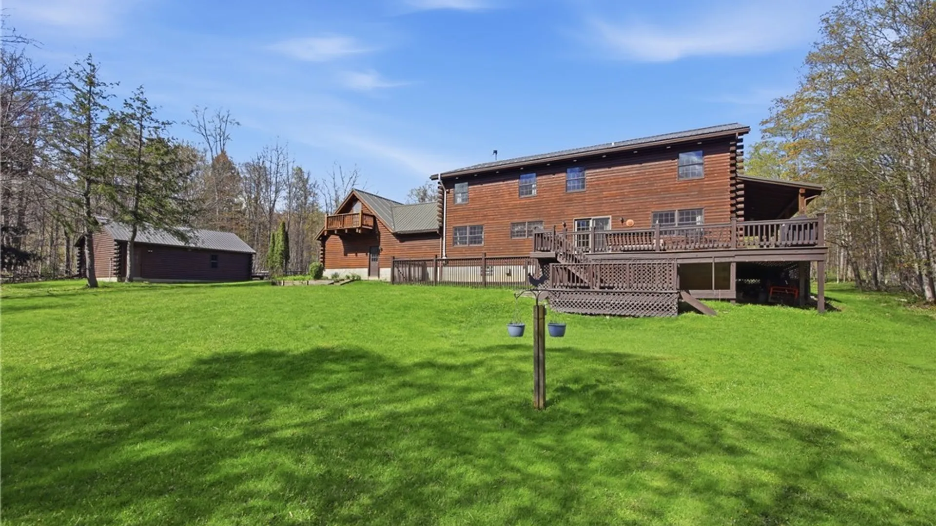 Property at 23 Cherrywood, Holland, NY 14080 38