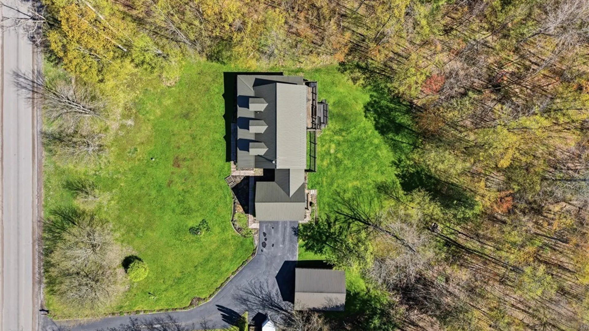 Property at 23 Cherrywood, Holland, NY 14080 46
