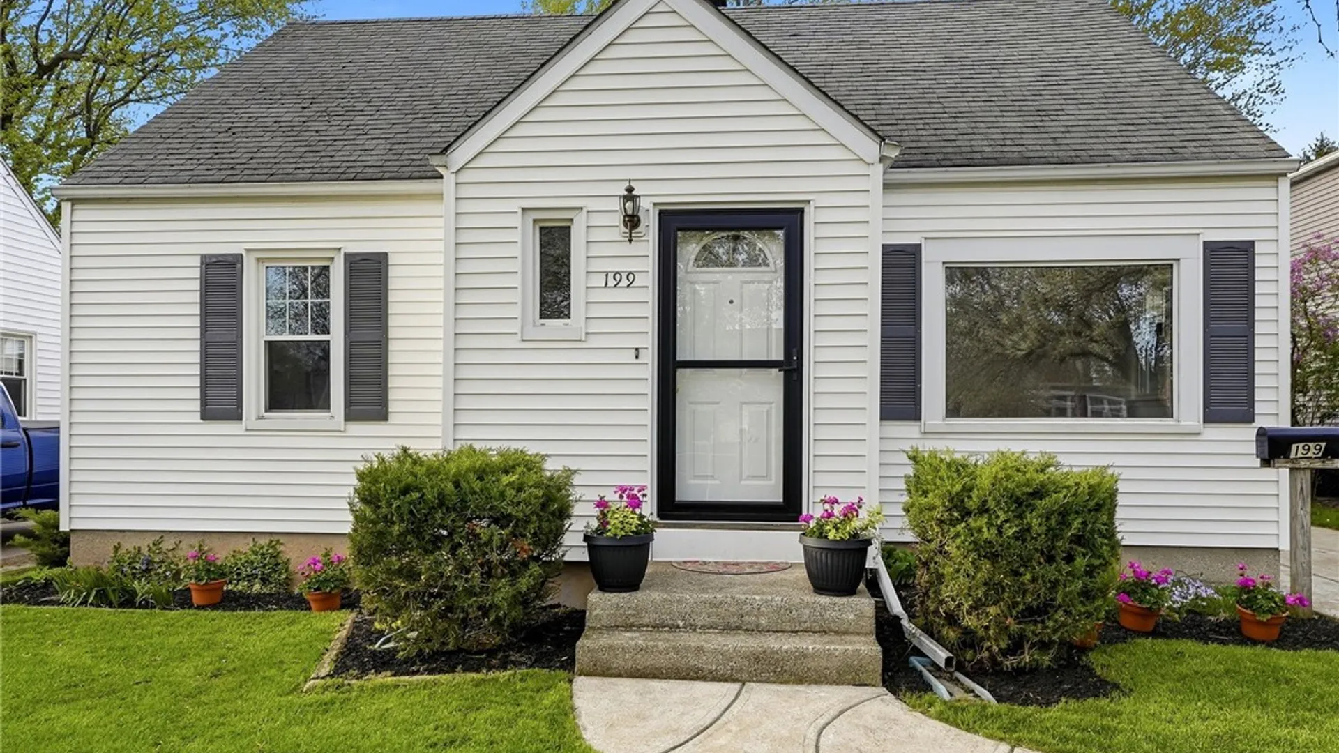 Property at 199 Homewood Avenue, Tonawanda, NY 14217 6