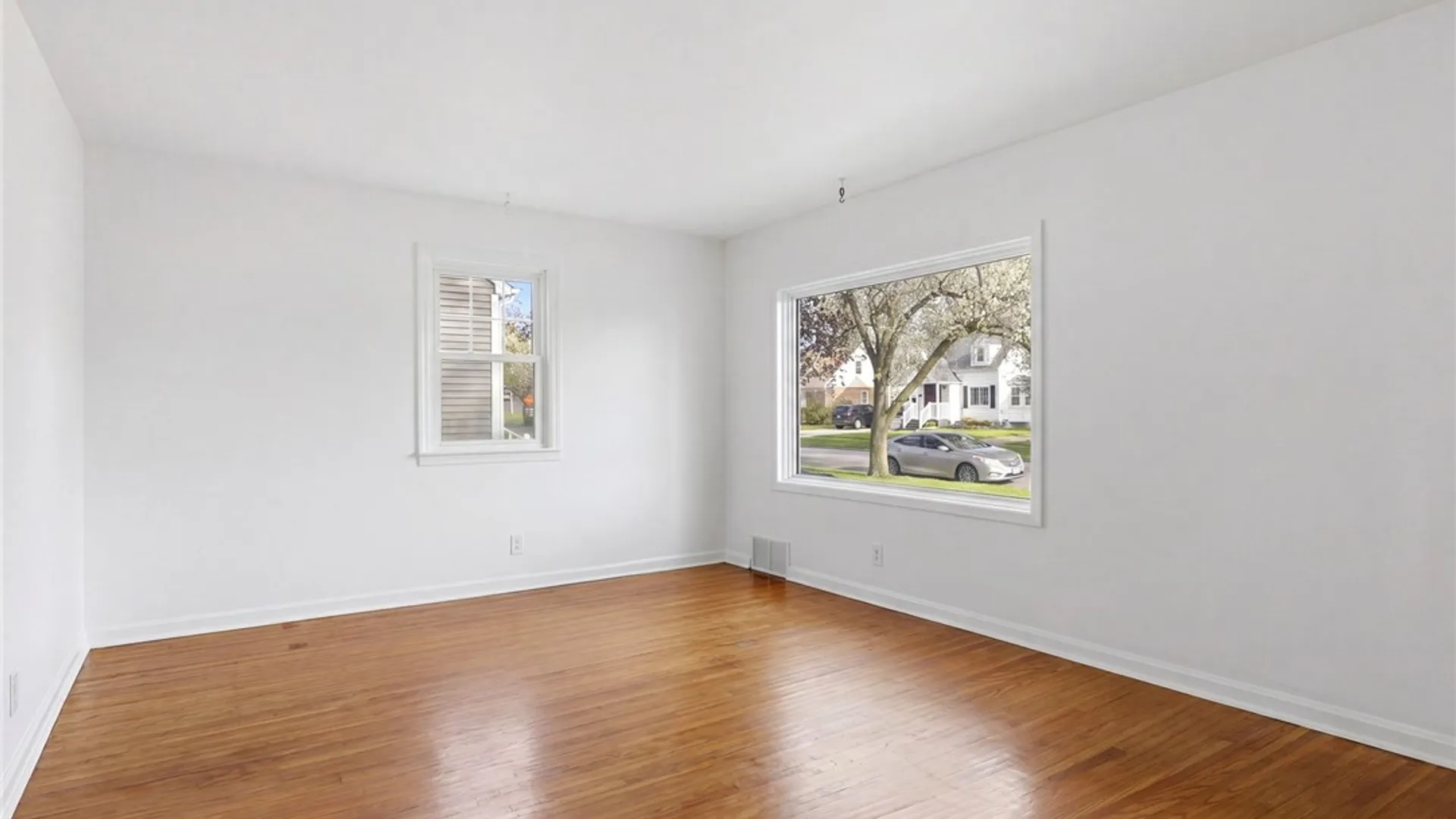 Property at 199 Homewood Avenue, Tonawanda, NY 14217 8