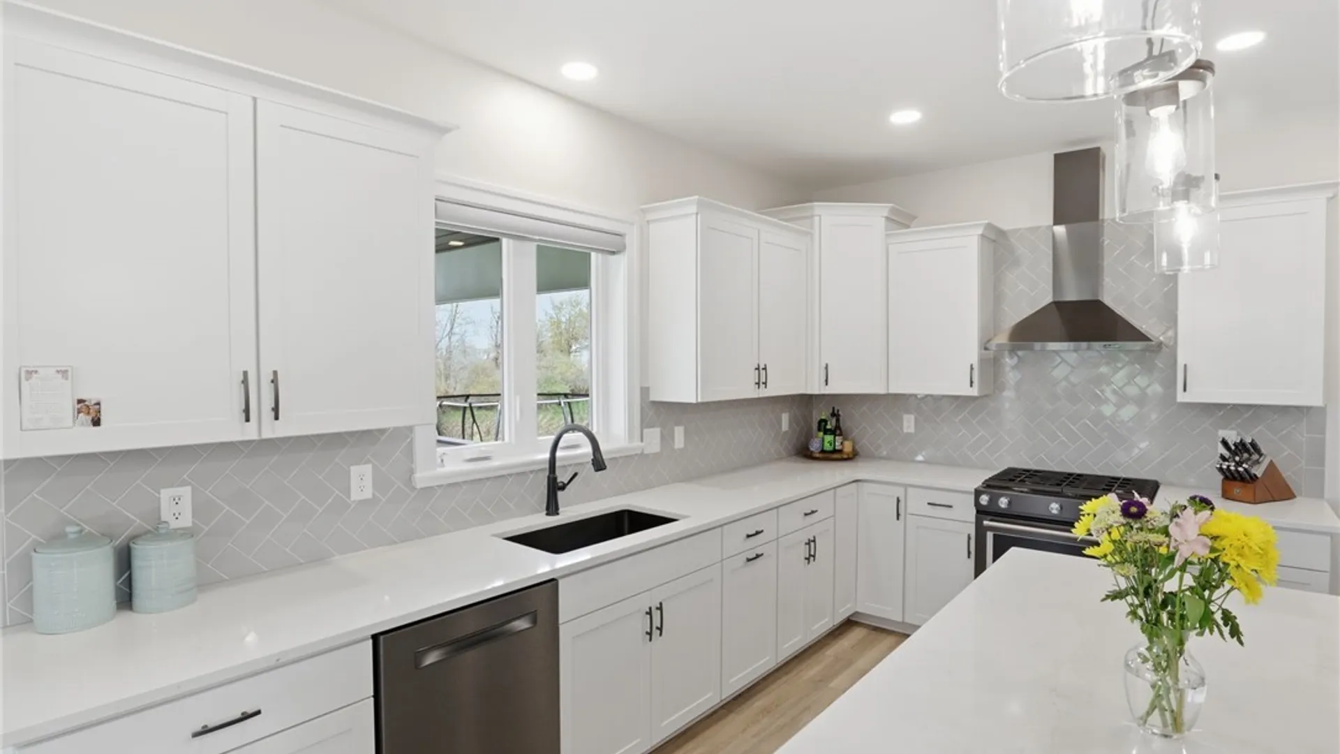 Property at 85 Windham Court, Grand Island, NY 14072 13