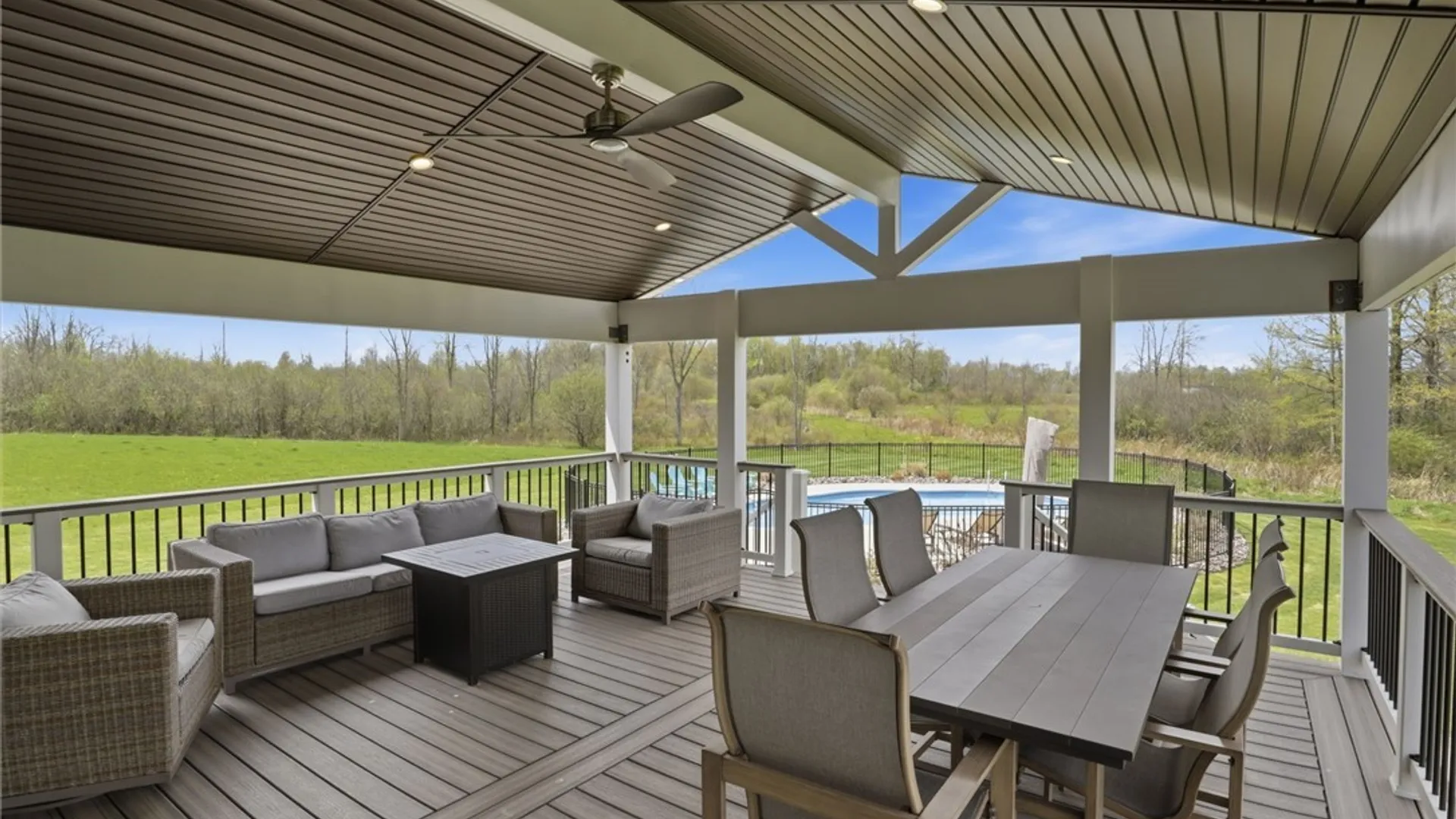 Property at 85 Windham Court, Grand Island, NY 14072 39