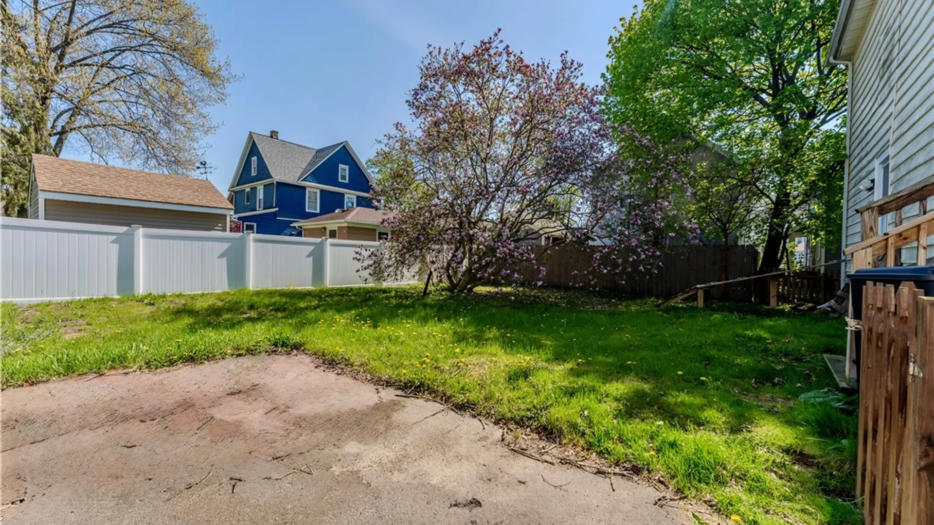 Property at 235 East Avenue, East Rochester, NY 14445 26