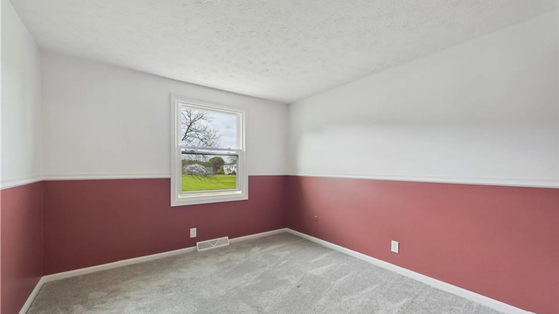 Property at 24 Clearfield Drive, Webster, NY 14580 20