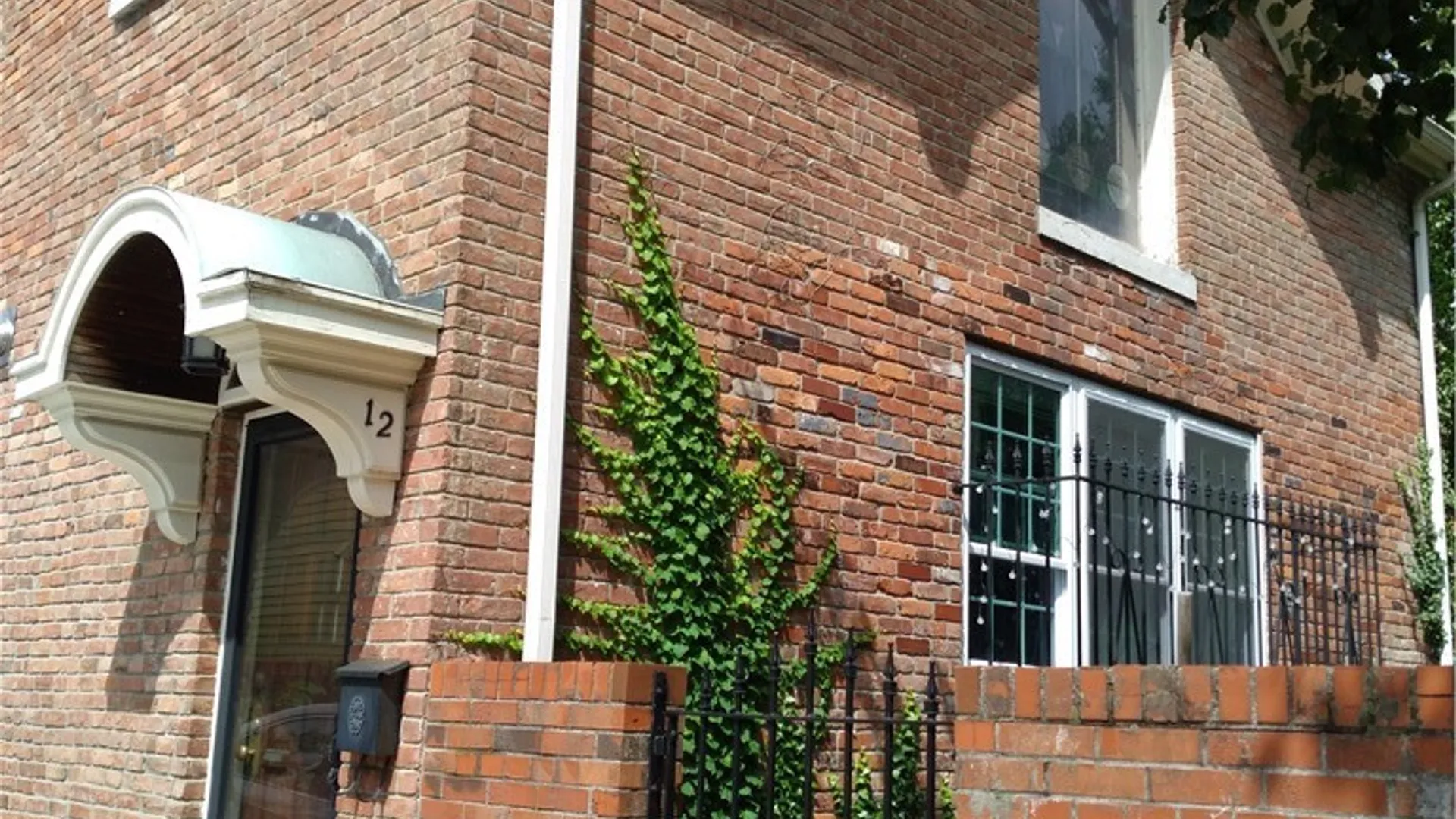 Property at 12 Park Street, Buffalo, NY 14201 3
