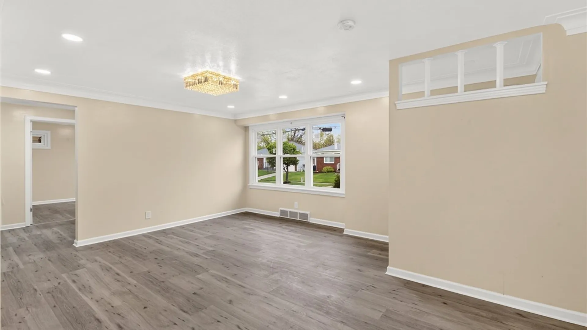 Property at 322 Callodine Avenue, Amherst, NY 14226 17