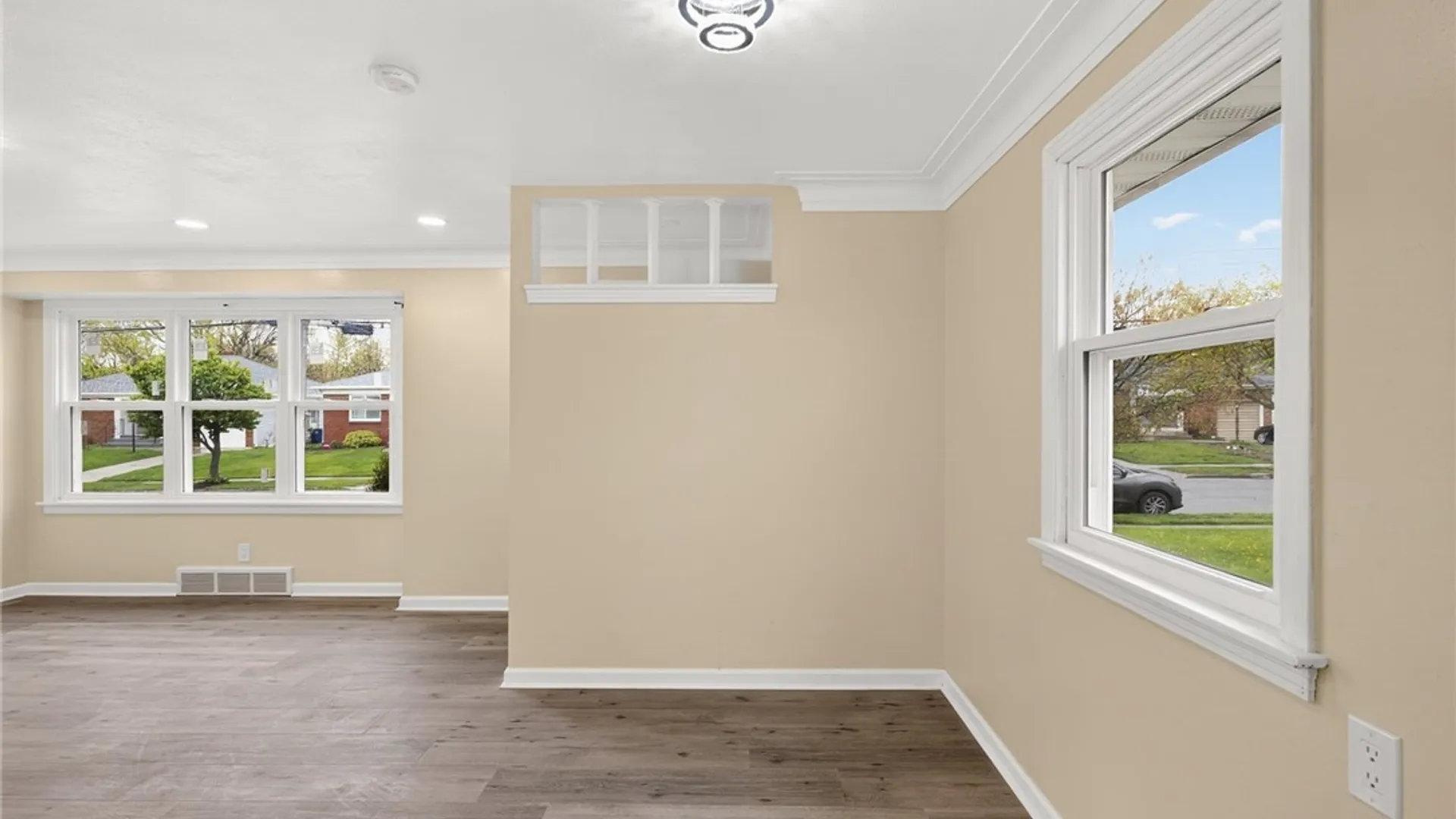 Property at 322 Callodine Avenue, Amherst, NY 14226 20