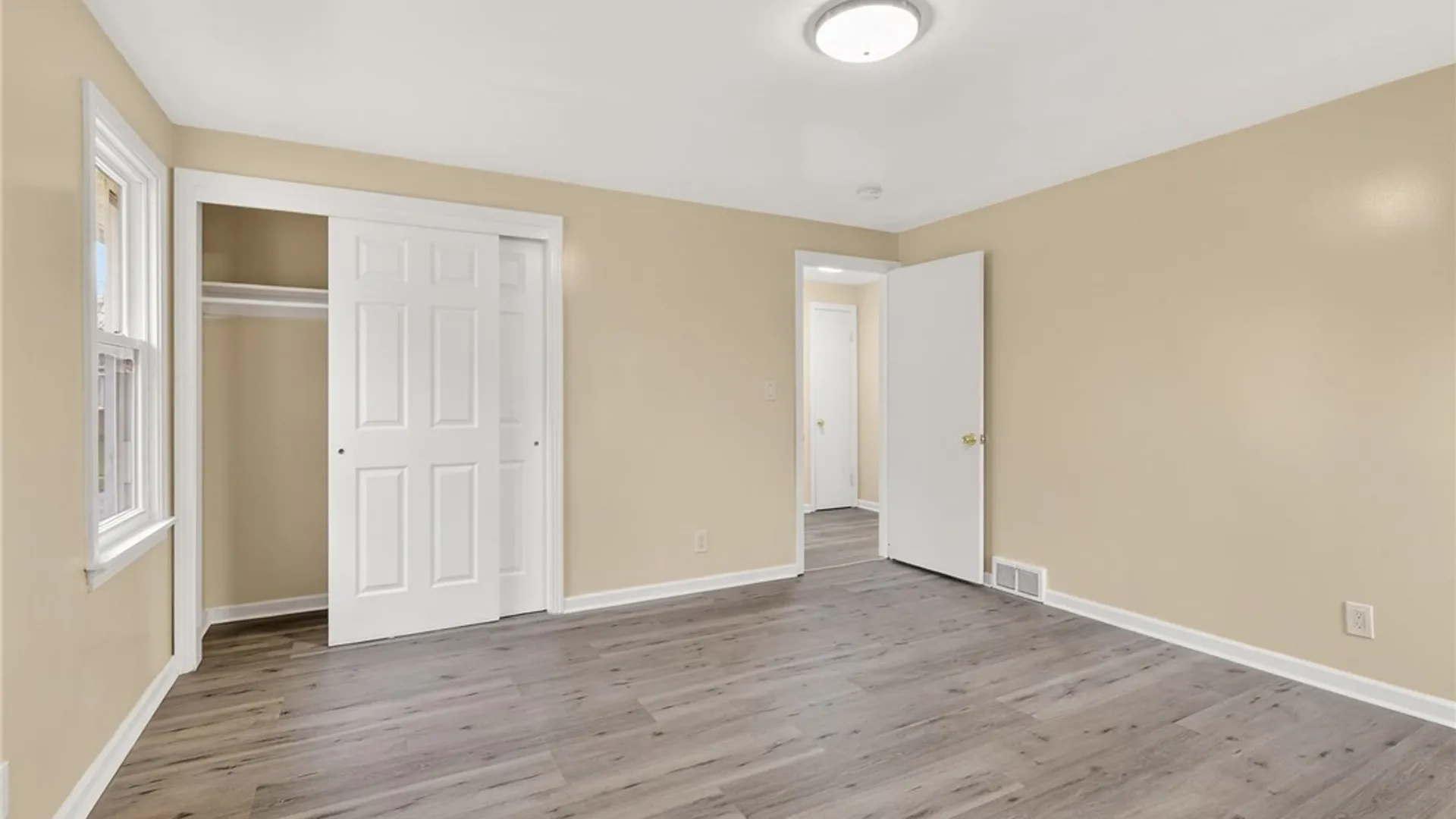 Property at 322 Callodine Avenue, Amherst, NY 14226 31