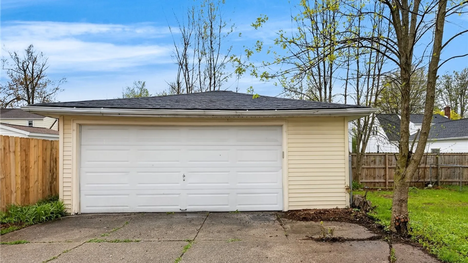 Property at 322 Callodine Avenue, Amherst, NY 14226 46