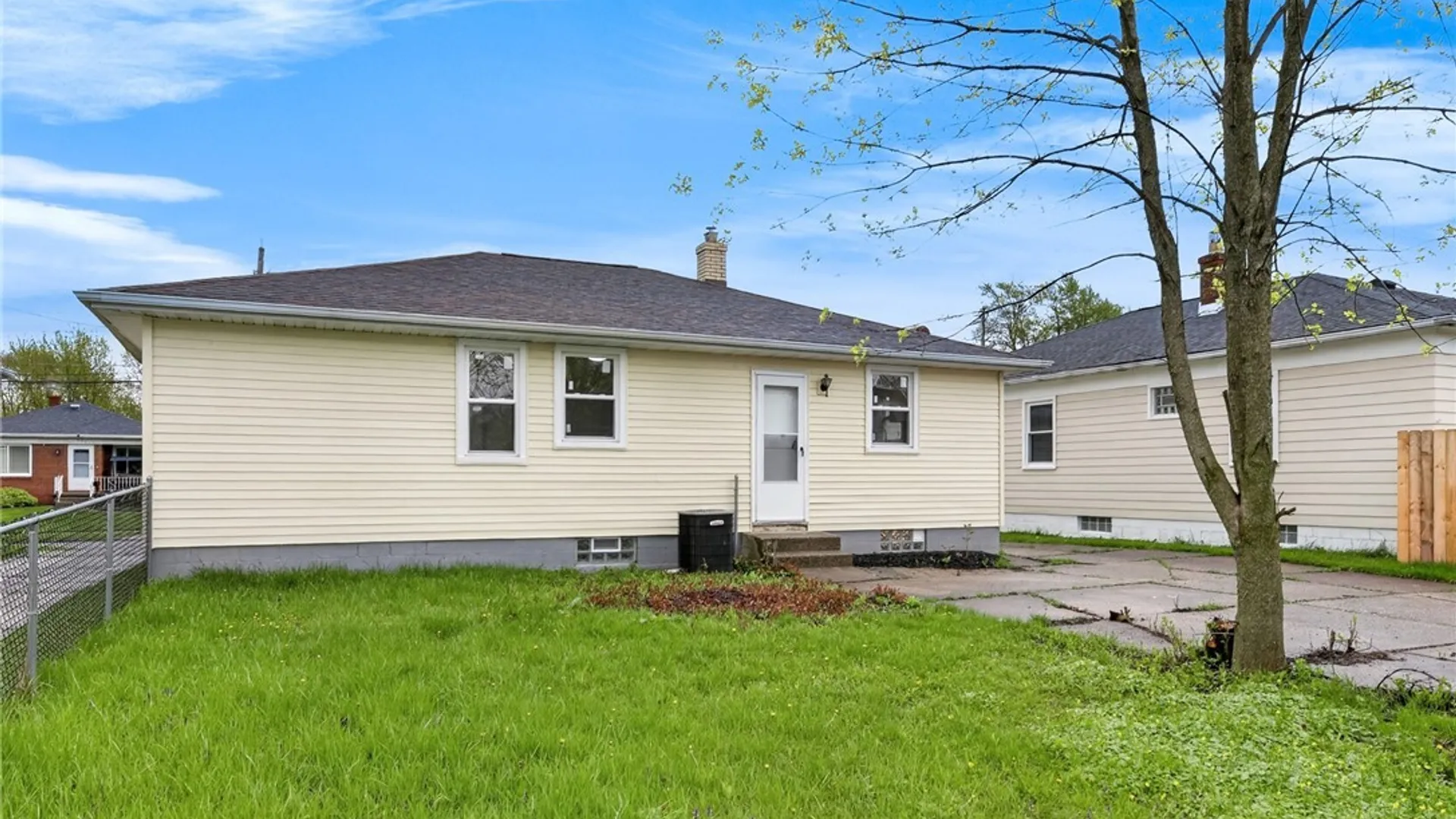 Property at 322 Callodine Avenue, Amherst, NY 14226 47
