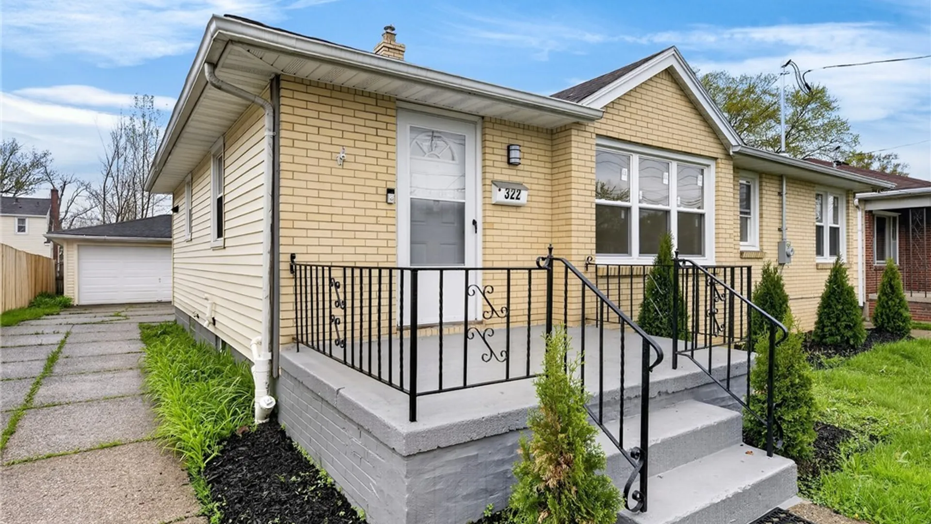 Property at 322 Callodine Avenue, Amherst, NY 14226 5