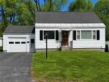 Property at 20 Pleasant View Place, Whitestown, NY 13492