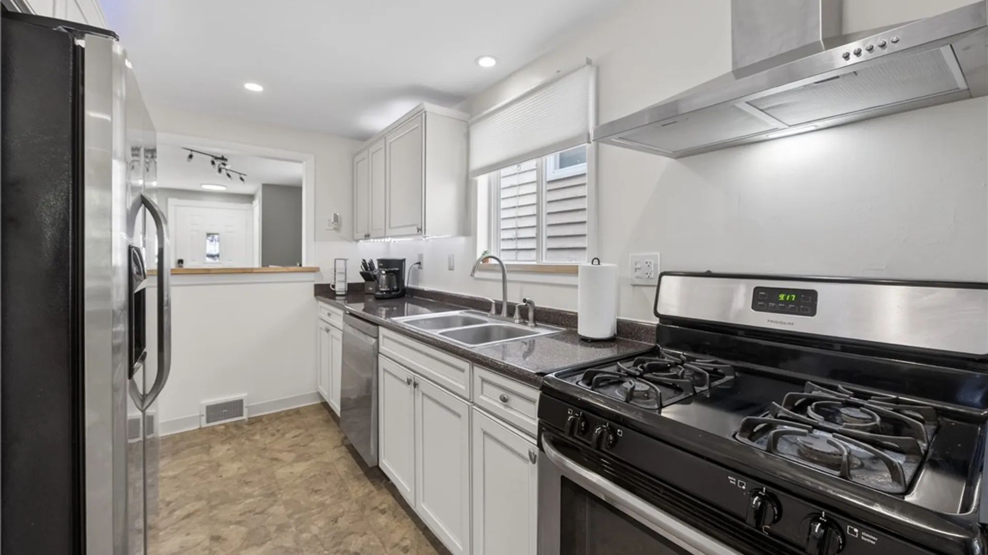 Property at 321 Wolcott Avenue, Syracuse, NY 13207 18