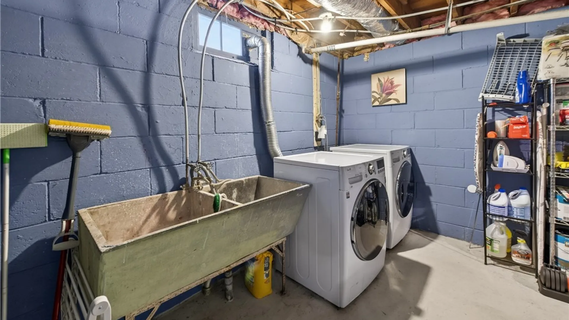 Property at 321 Wolcott Avenue, Syracuse, NY 13207 32