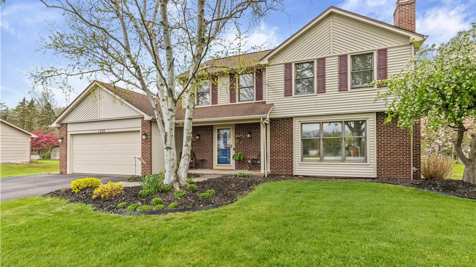 Property at 1252 Hardwood Lane, Webster, NY 14580 2