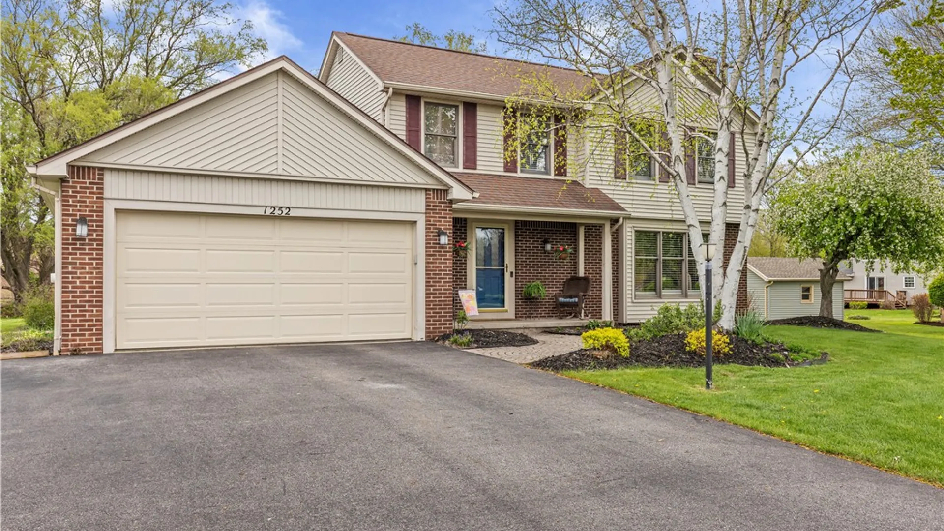 Property at 1252 Hardwood Lane, Webster, NY 14580 4