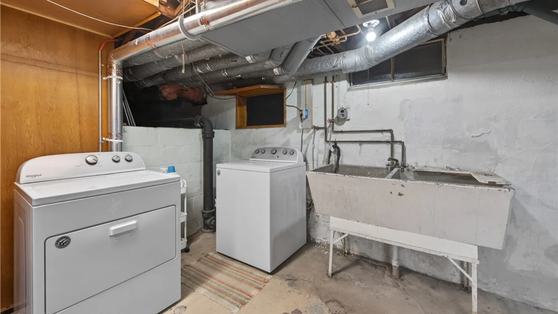 Property at 1215 Court St, Syracuse, NY 13208 35