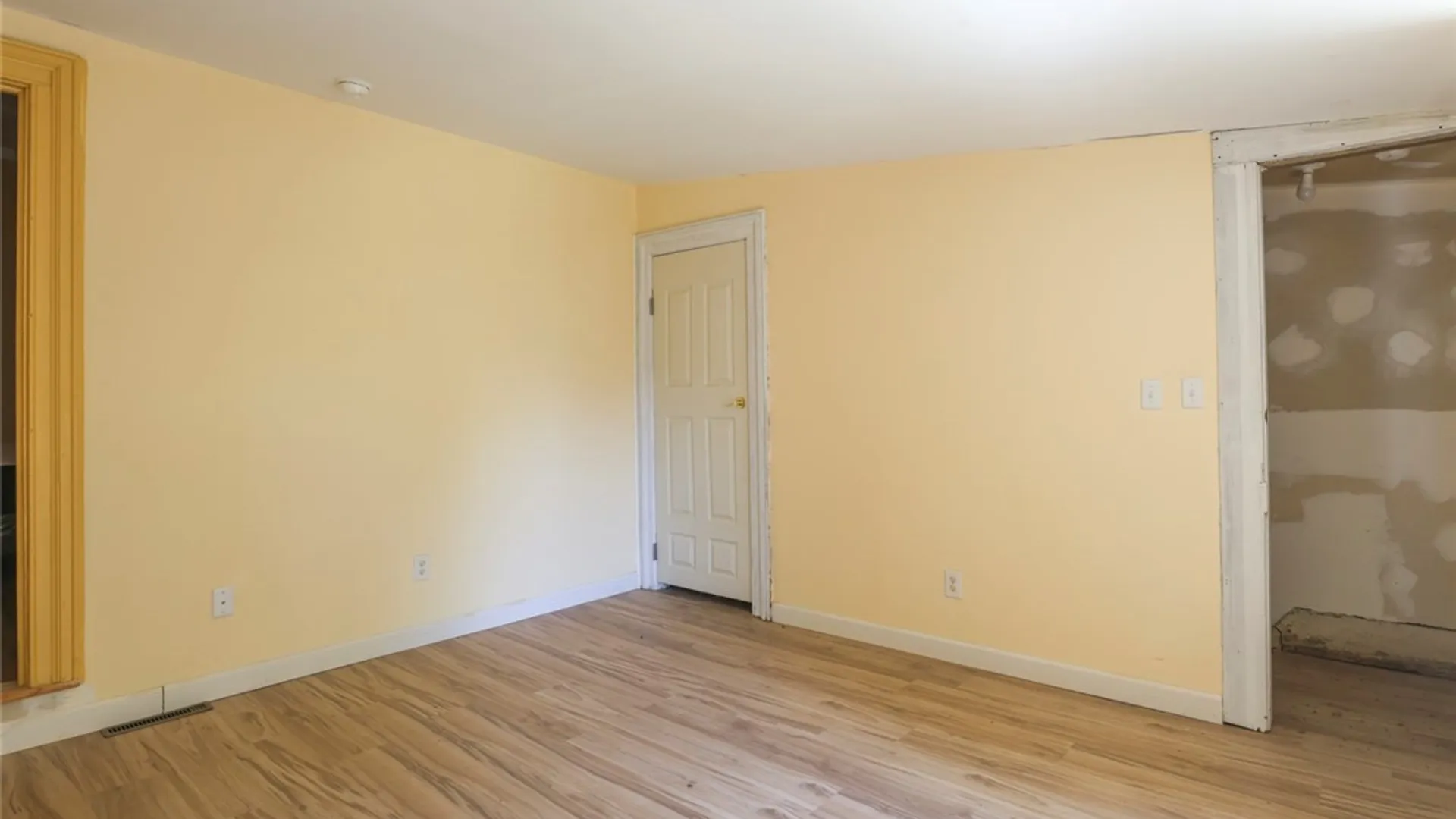 Property at 319 W Clinton Street, Elmira City, NY 14901 18