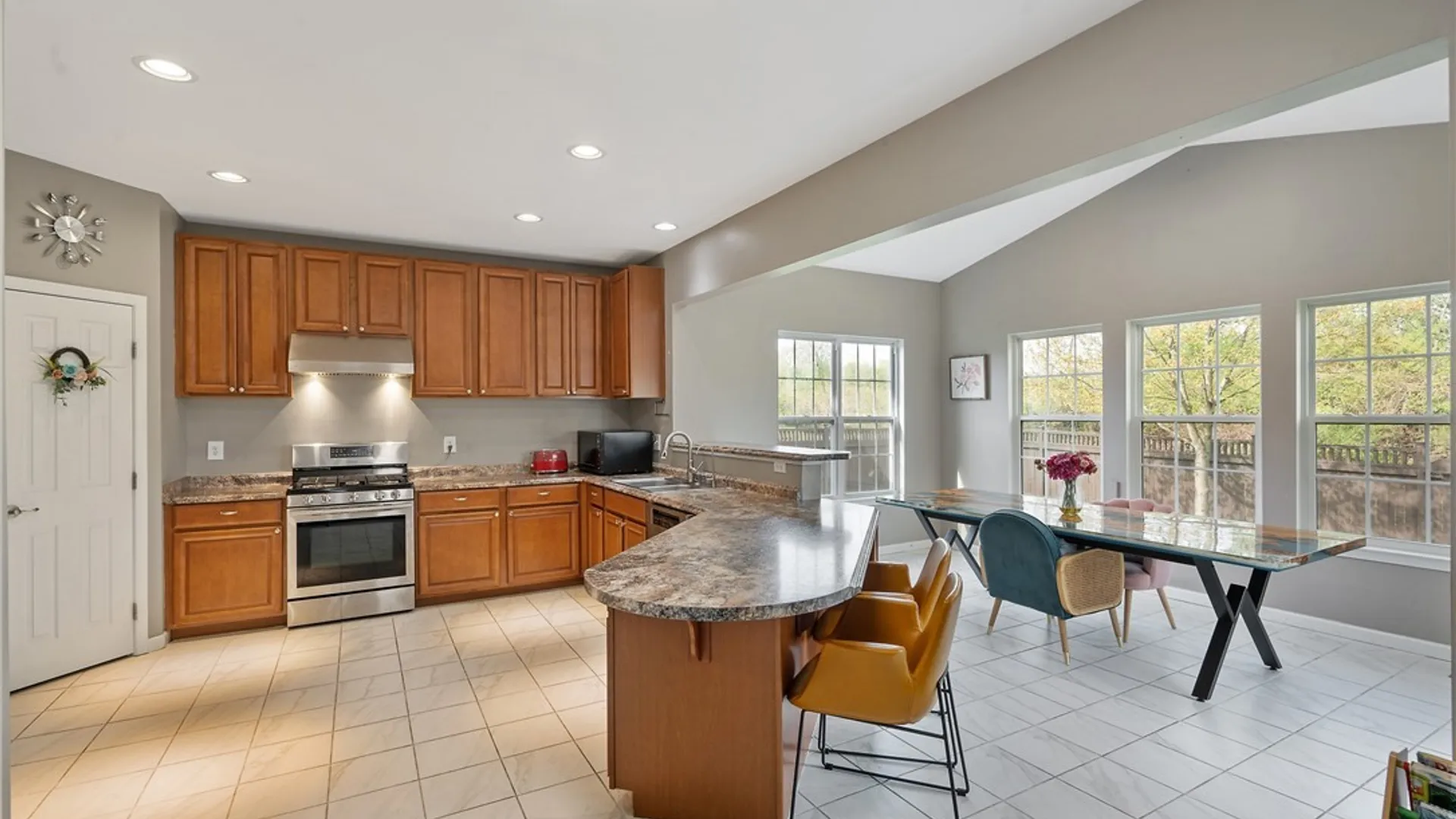 Property at 8649 Alizarin Avenue, Cicero, NY 13039 13