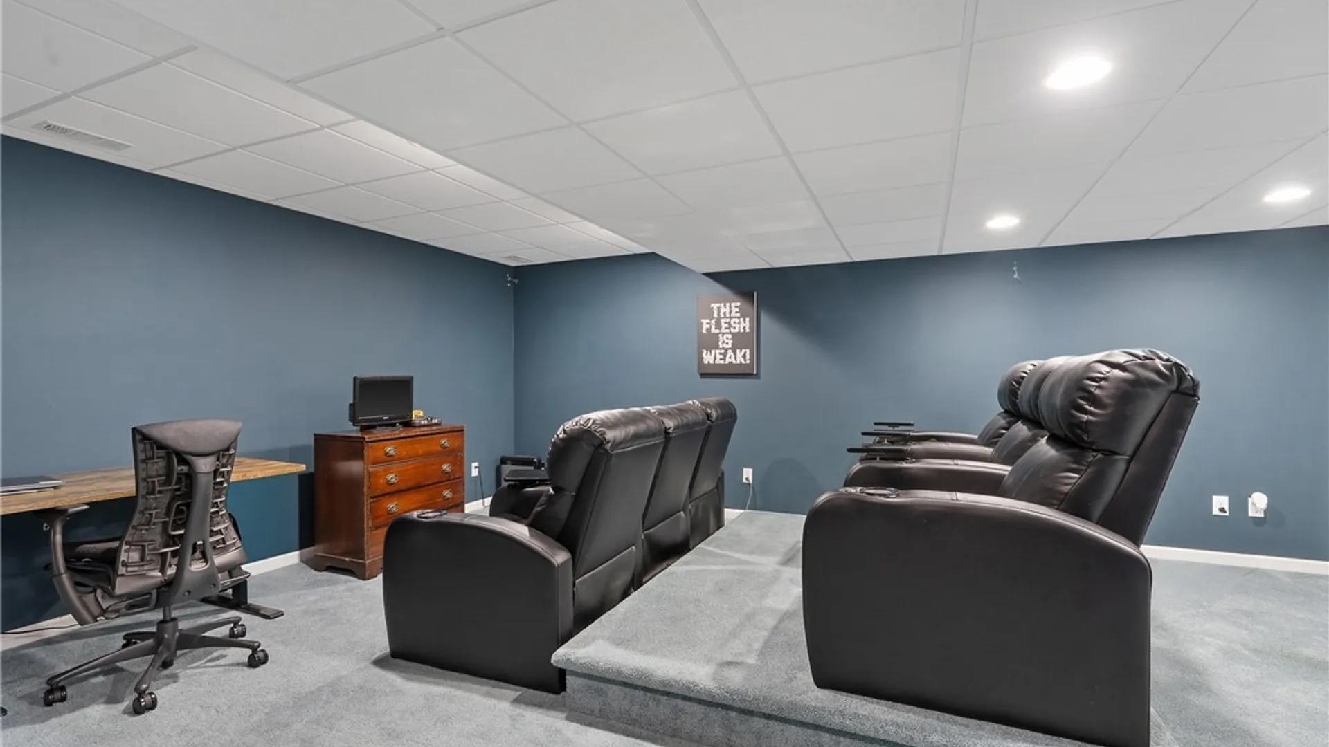 Property at 8649 Alizarin Avenue, Cicero, NY 13039 34