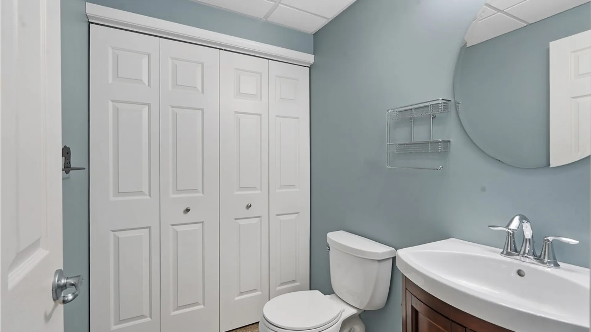 Property at 8649 Alizarin Avenue, Cicero, NY 13039 37