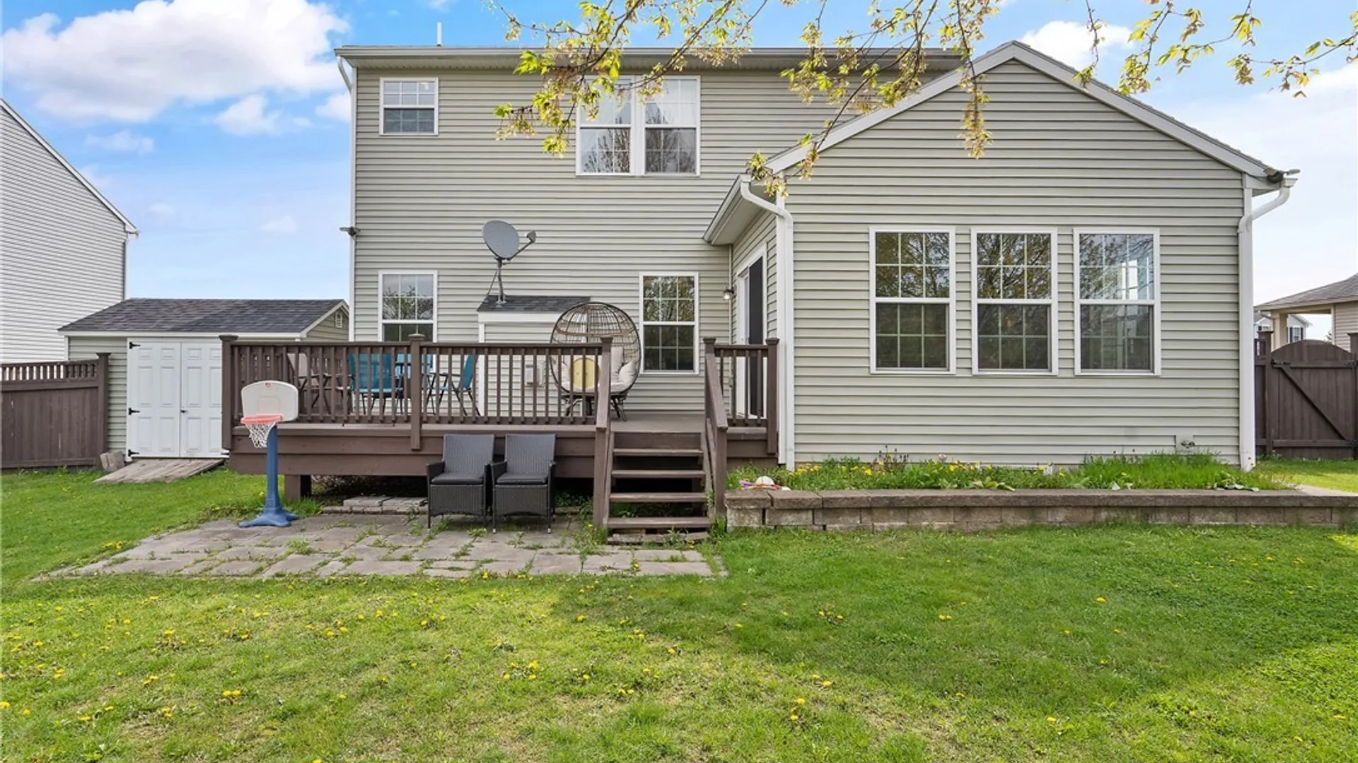 Property at 8649 Alizarin Avenue, Cicero, NY 13039 38