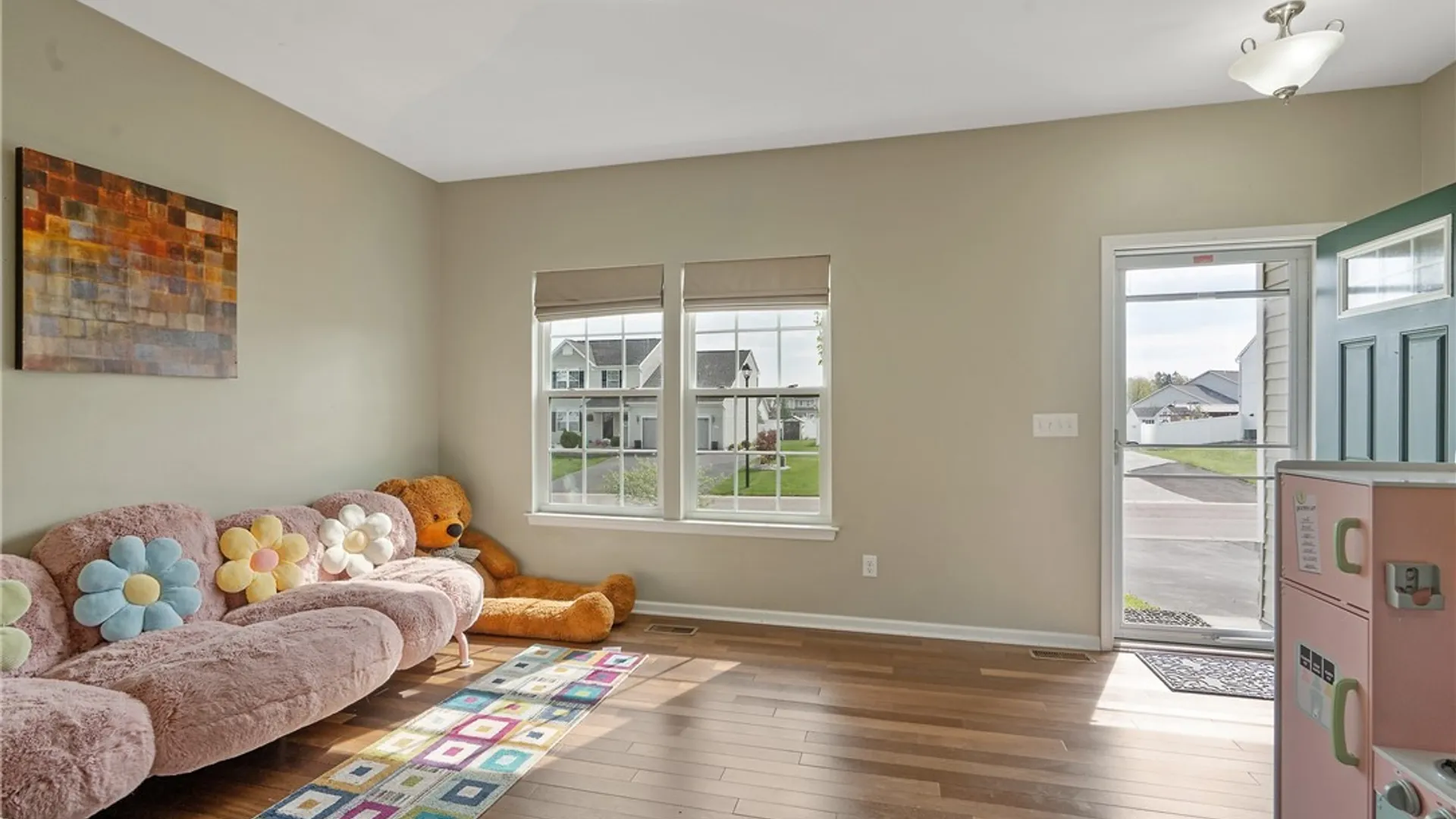 Property at 8649 Alizarin Avenue, Cicero, NY 13039 5