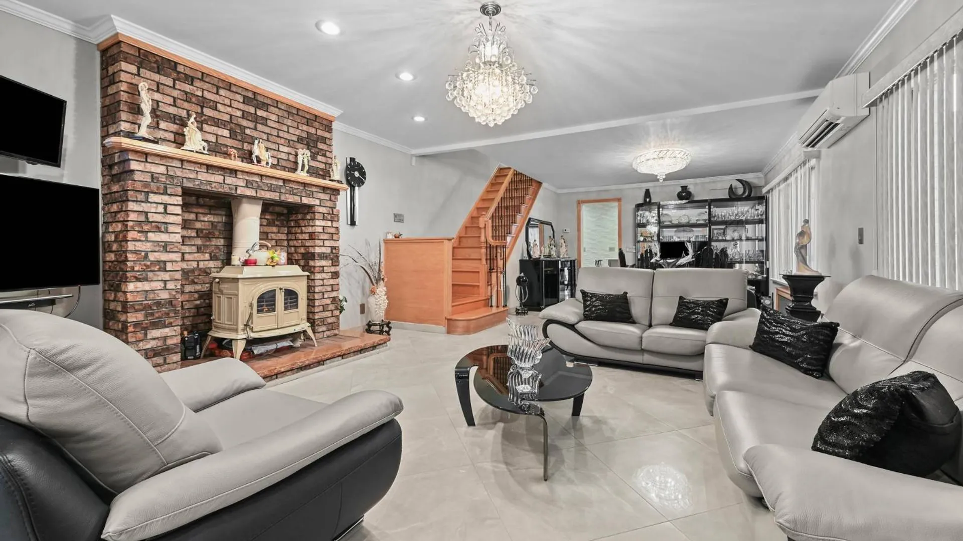 Property at 1836 72nd St, Brooklyn, NY 11204 5