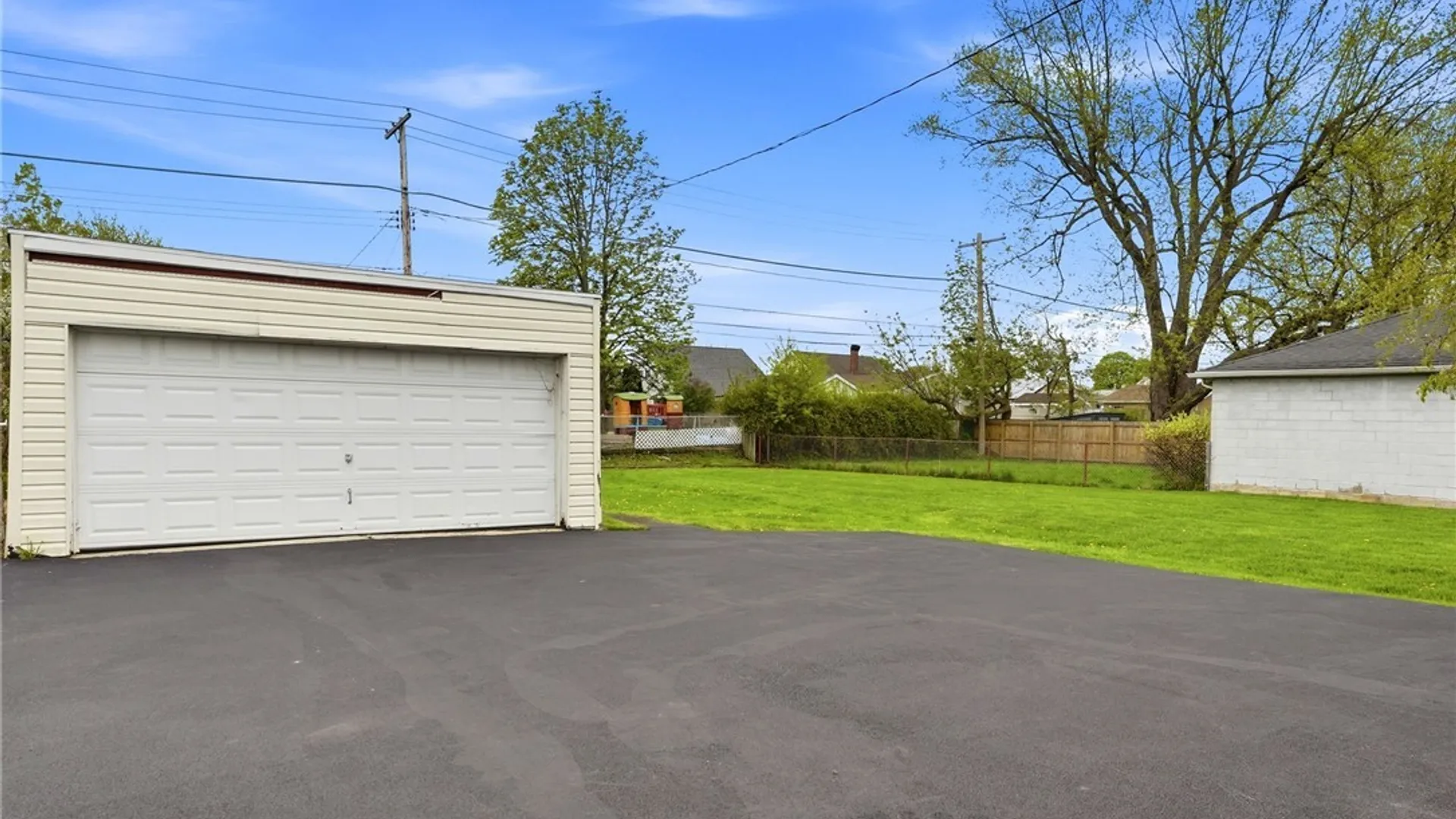 Property at 85 Carlyle Avenue, Buffalo, NY 14220 26