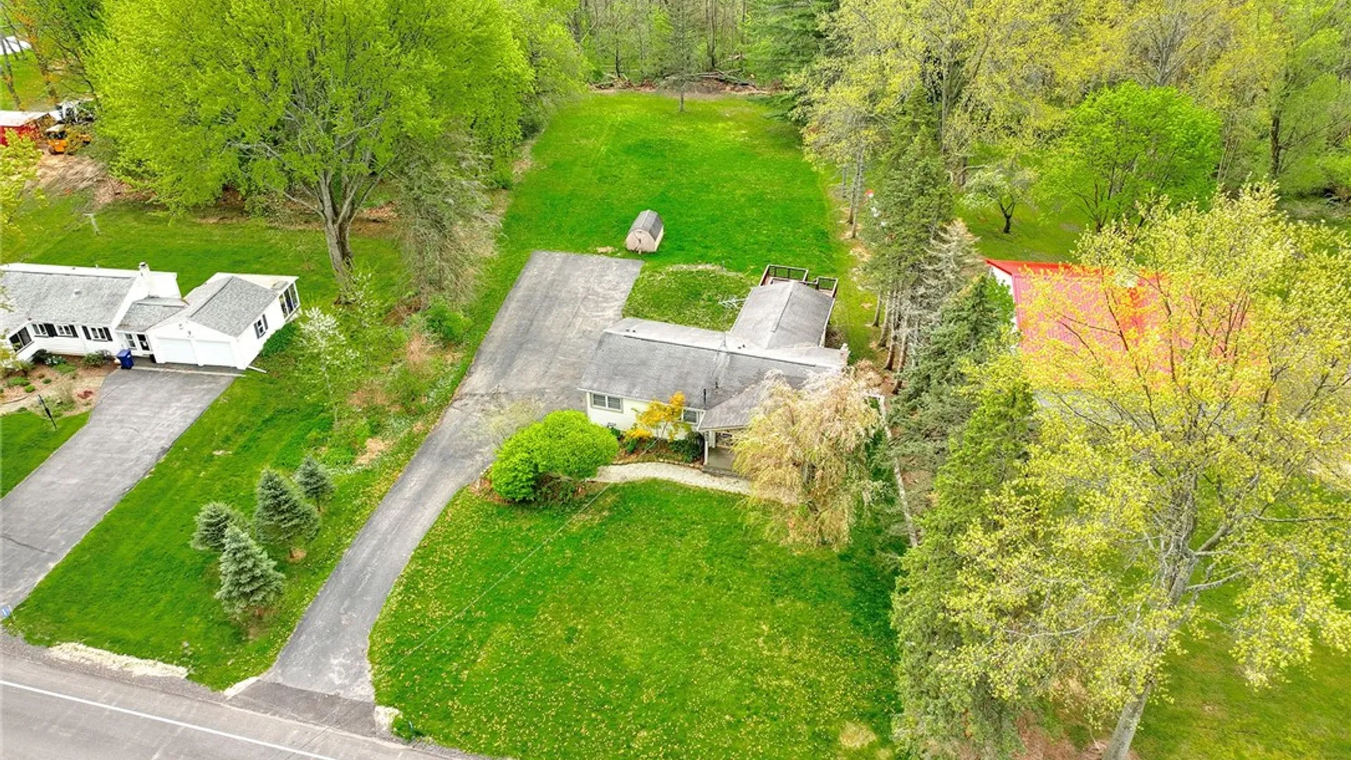 Property at 924 Ridge Road, Ontario, NY 14519 3