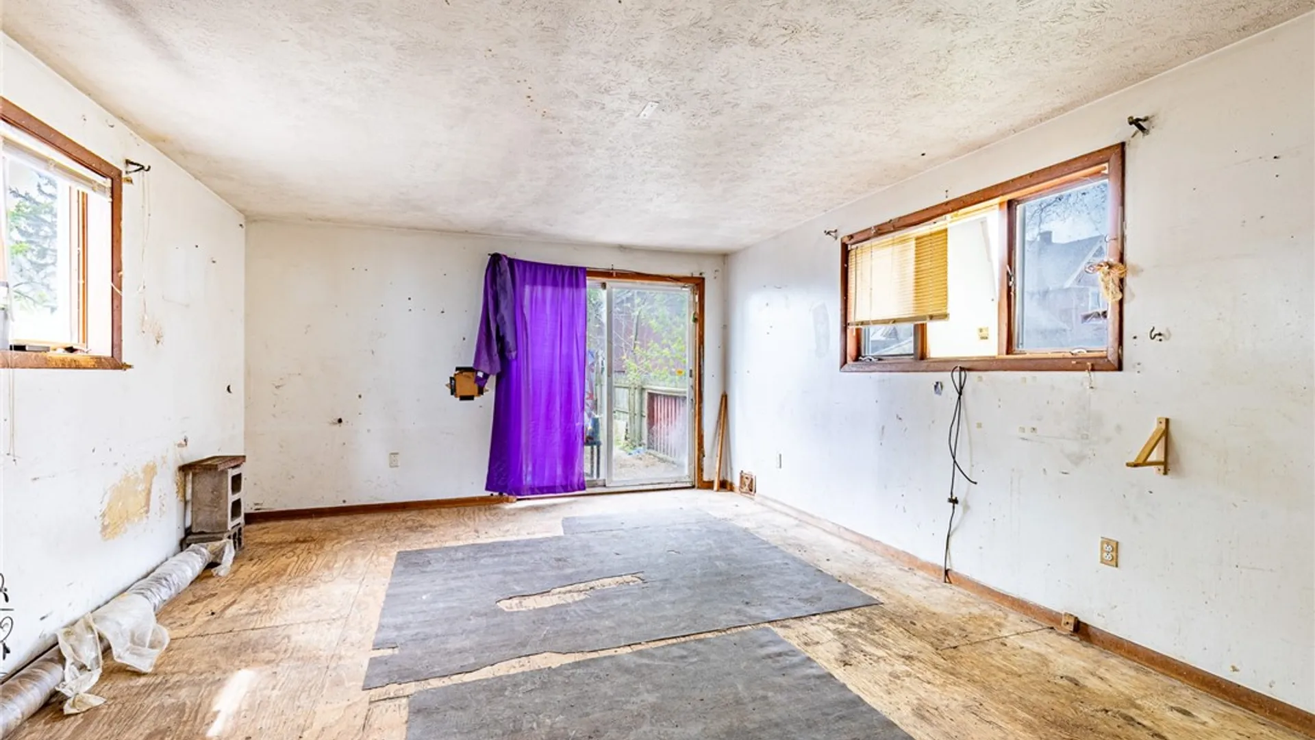 Property at 91 Wilbur Street, Rochester, NY 14611 9