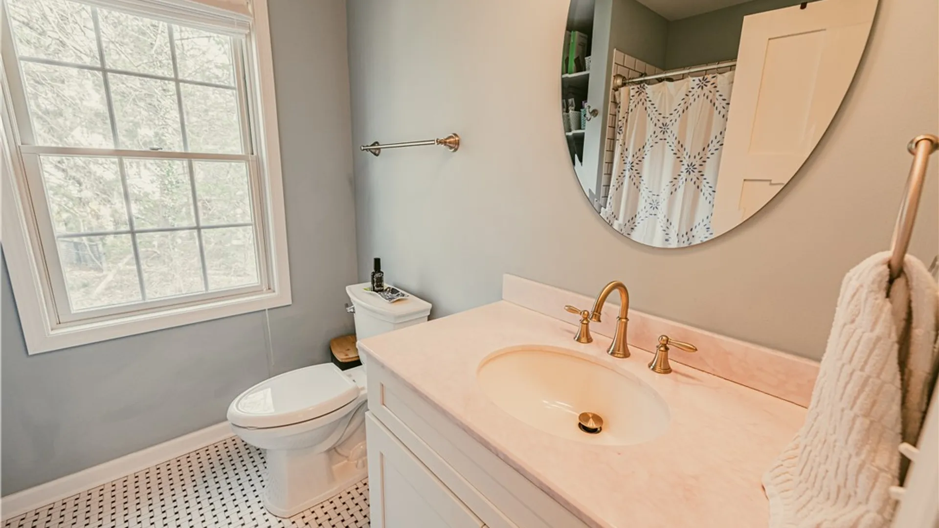 Property at 30 Harwood Lane, Pittsford, NY 14445 35