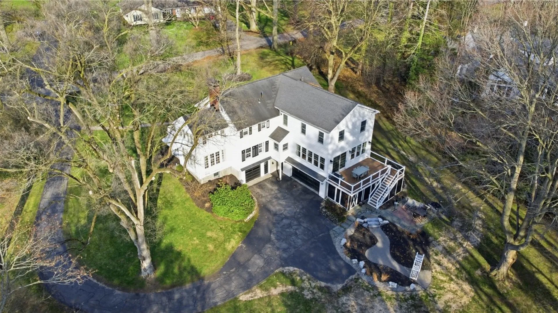 Property at 30 Harwood Lane, Pittsford, NY 14445 42