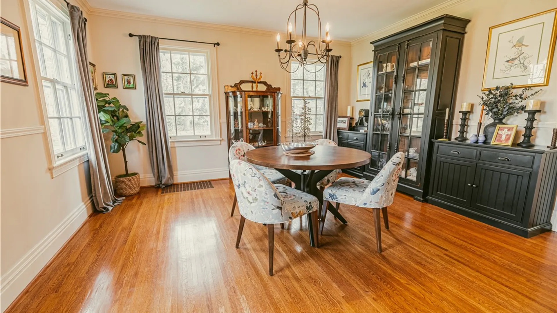 Property at 30 Harwood Lane, Pittsford, NY 14445 7