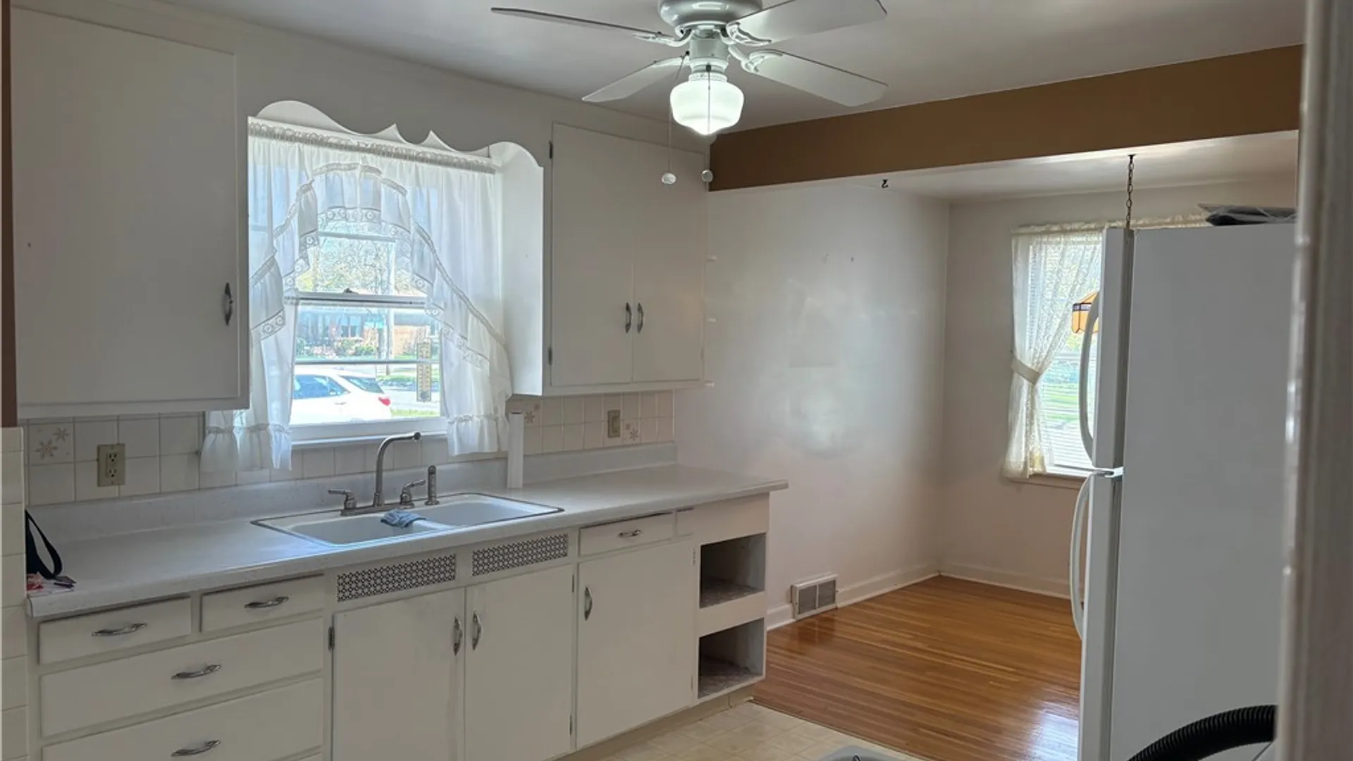 Property at 844 Delaware Road, Tonawanda, NY 14223 7