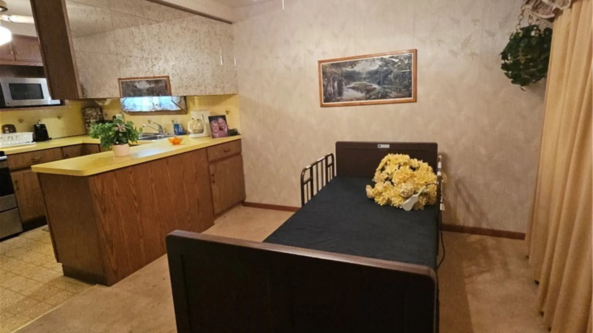 Property at 516 Zimmerman Boulevard, Tonawanda, NY 14223 7