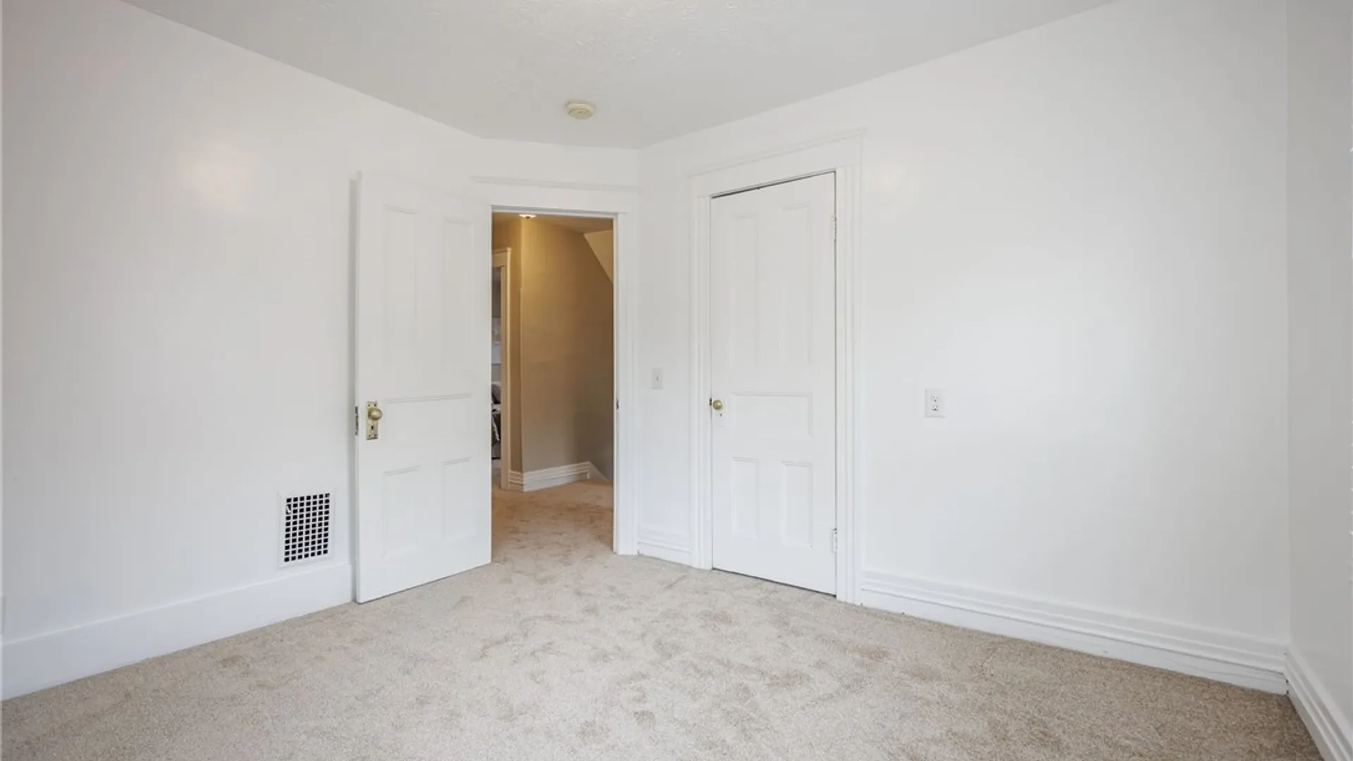 Property at 730 Parsells Avenue, Rochester, NY 14609 28