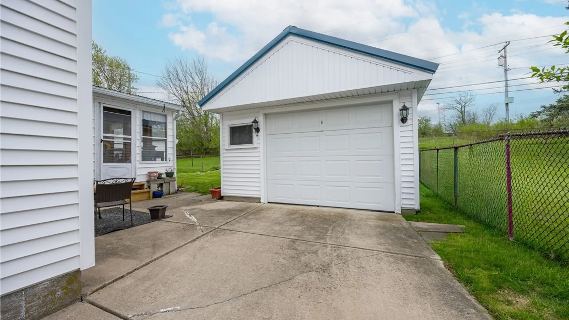Property at 5115 Morgan Parkway, Hamburg, NY 14075 5