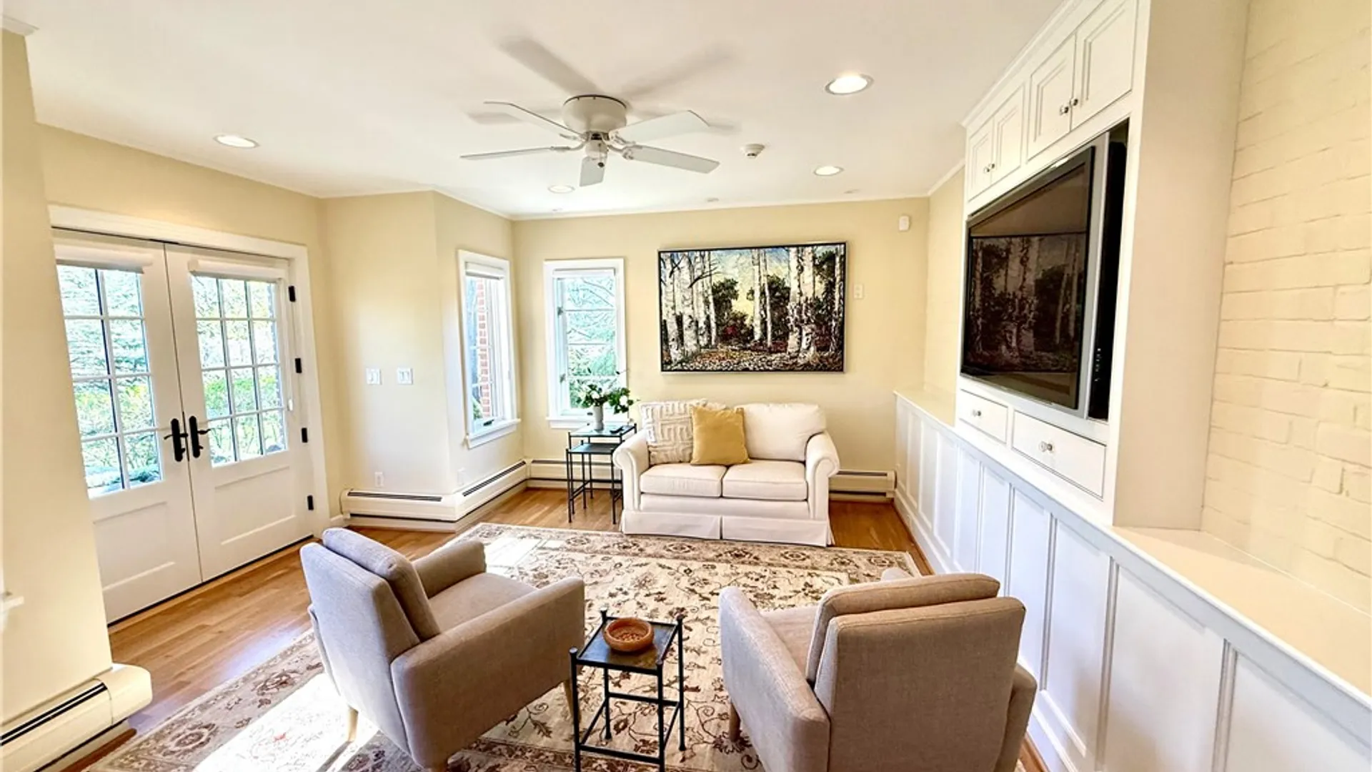 Property at 7 Elmwood Hill Lane, Brighton, NY 14610 34