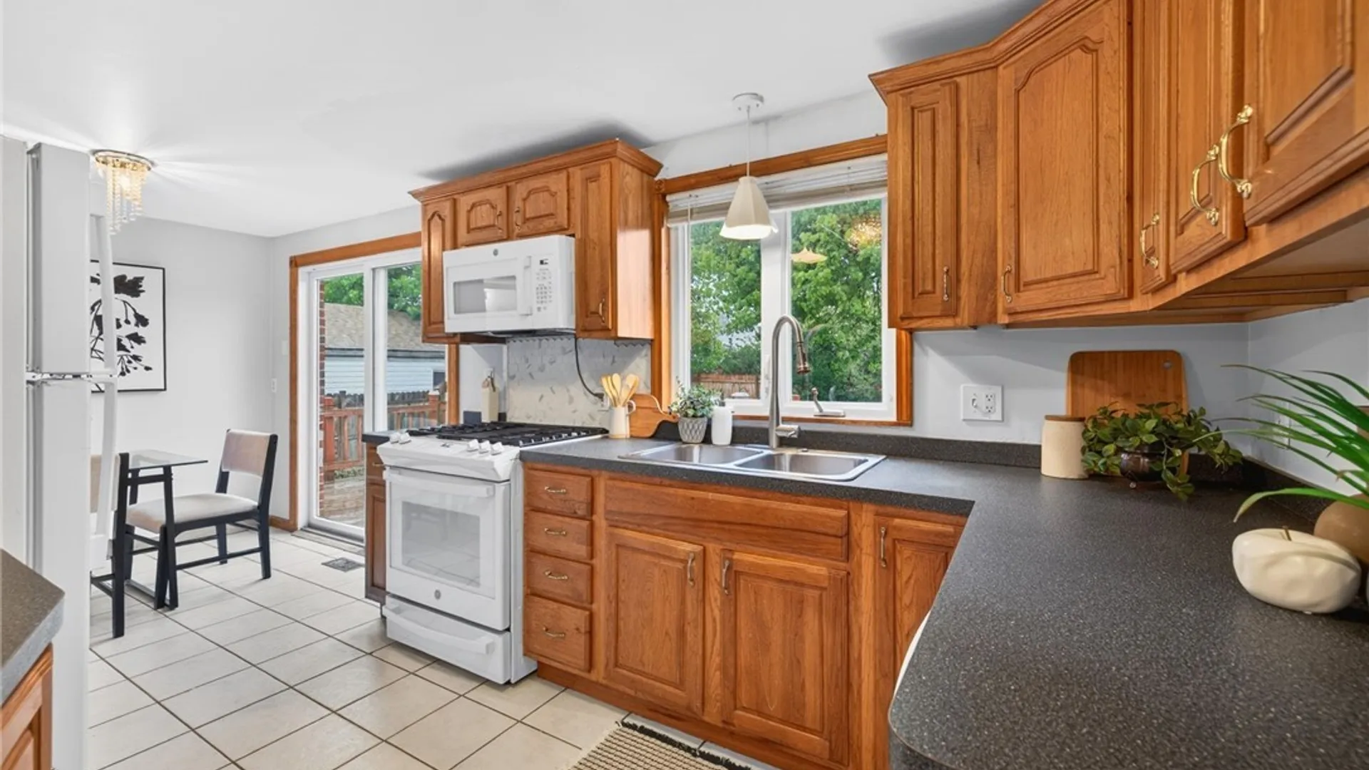 Property at 99 Creekward Drive, West Seneca, NY 14224 19
