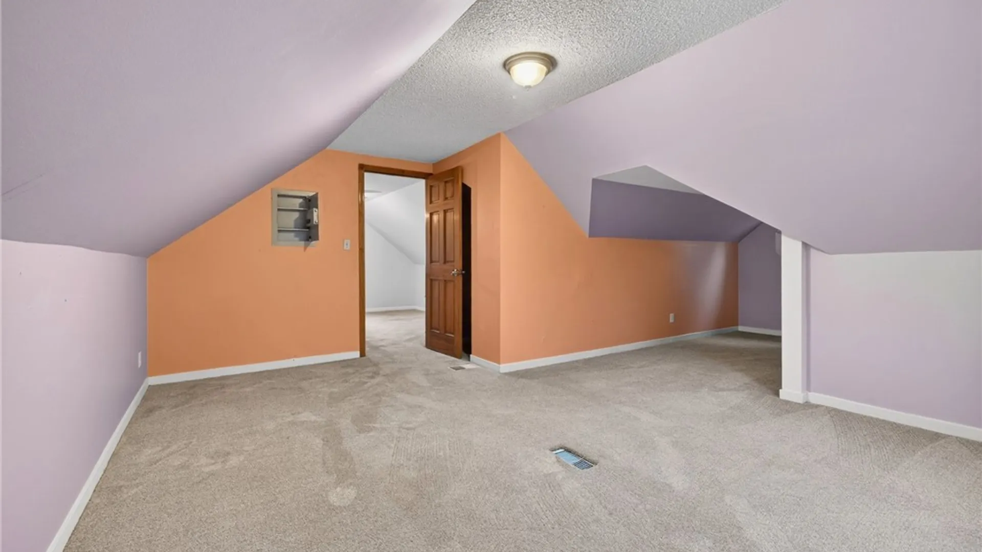 Property at 99 Creekward Drive, West Seneca, NY 14224 31
