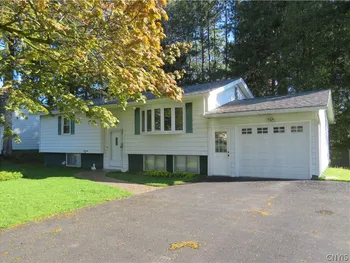 Property at 33 Perimeter Road, Whitestown, NY 13492