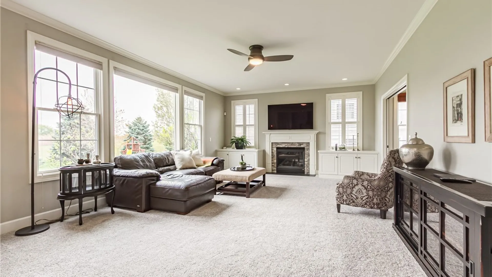 Property at 18 Turning Leaf Drive, Pittsford, NY 14534 18