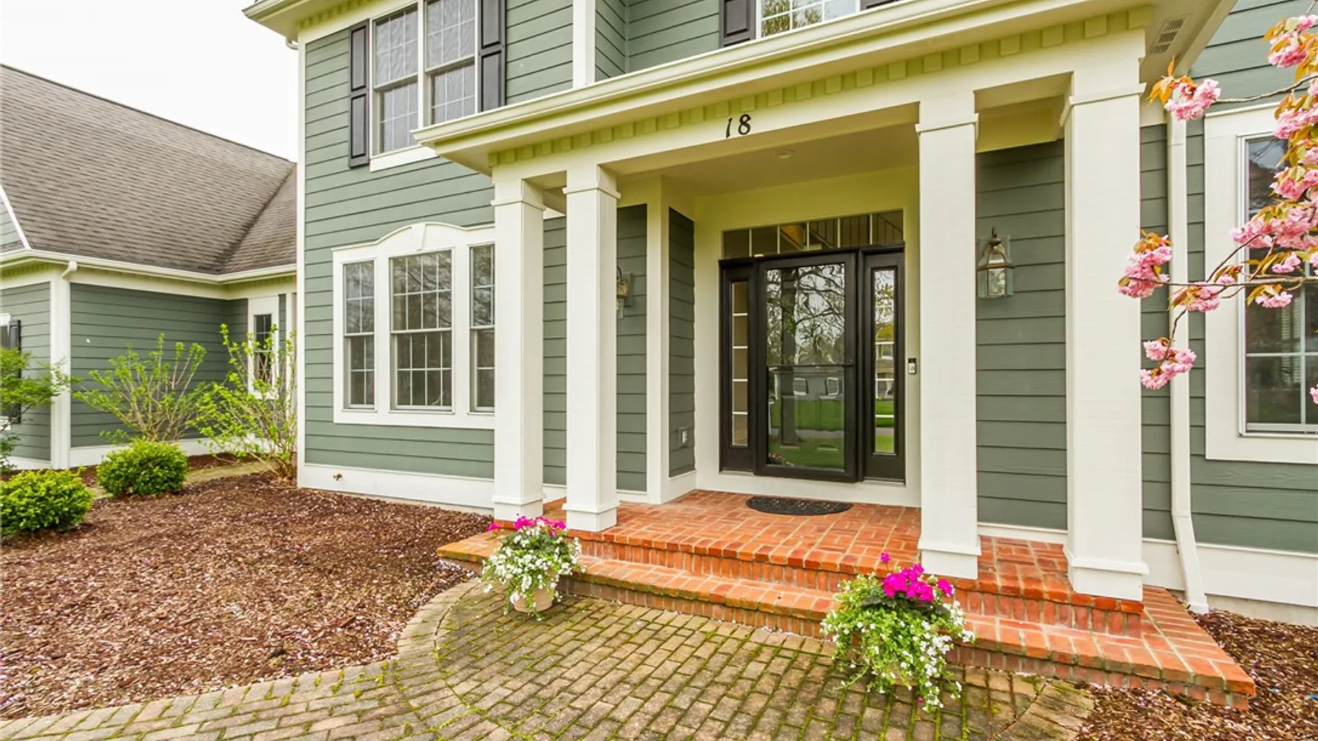 Property at 18 Turning Leaf Drive, Pittsford, NY 14534 3