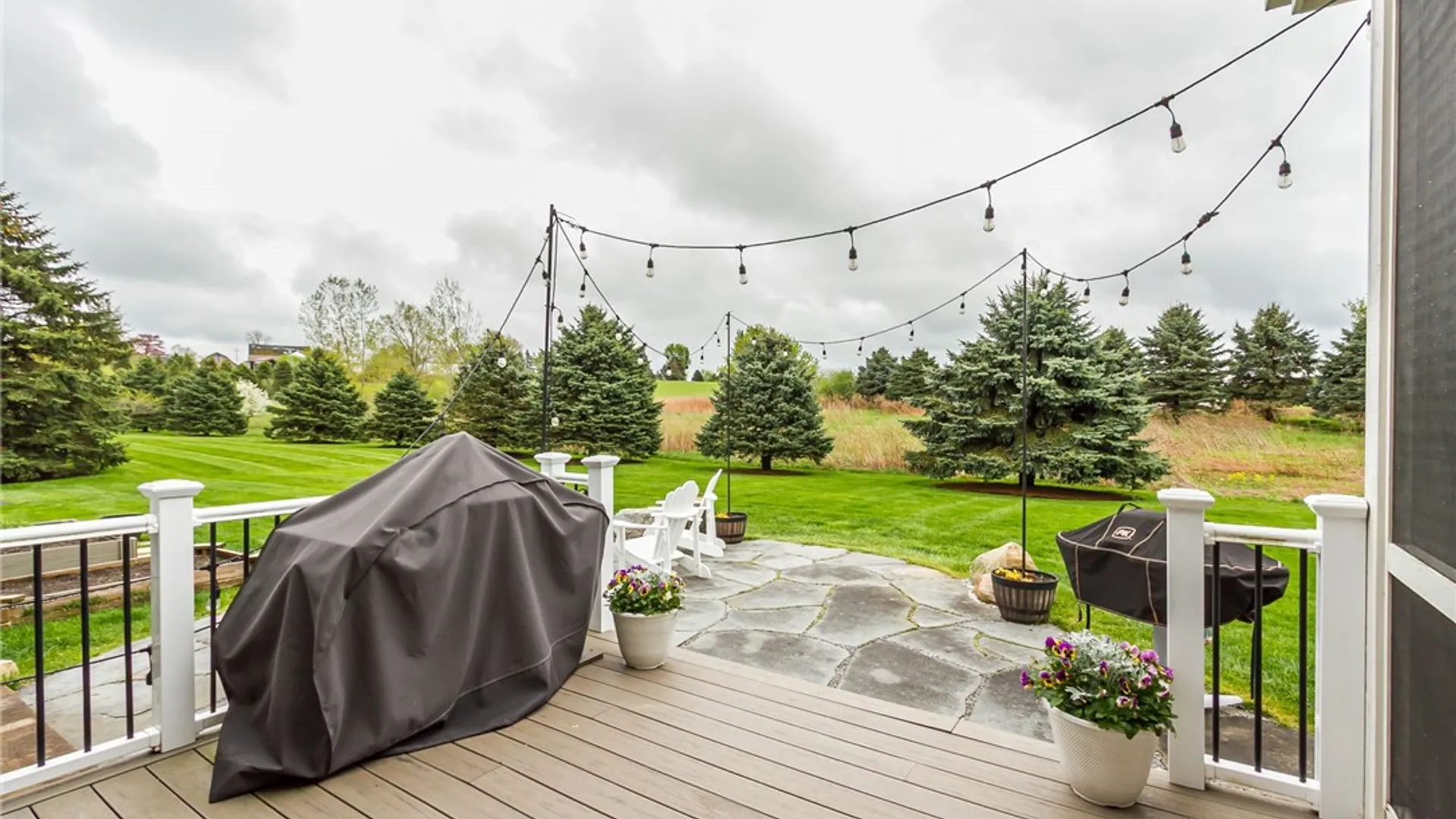 Property at 18 Turning Leaf Drive, Pittsford, NY 14534 43