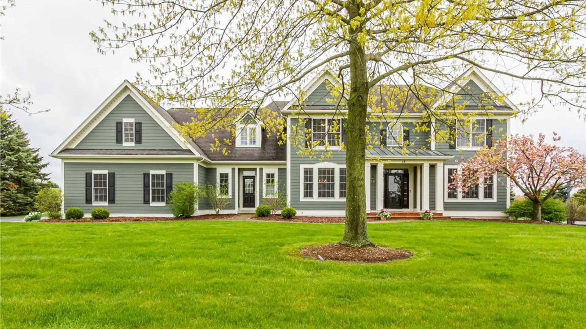 Property at 18 Turning Leaf Drive, Pittsford, NY 14534 5